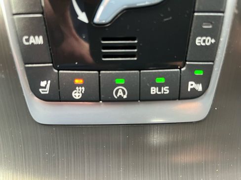 Used 2015 Volvo V60 T5 Platinum image 9