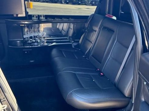 Used 2017 Cadillac XTS FWD image 5