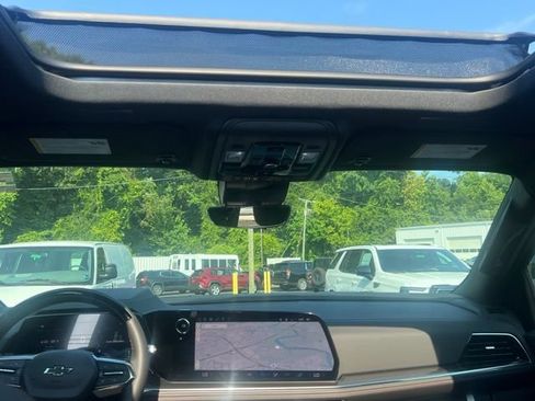 New 2026 Chevrolet Tahoe RST w/ Advanced Technology Package AWD/4WD image 13