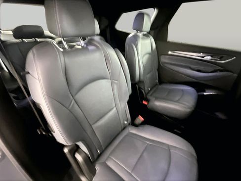 Used 2023 Buick Enclave Essence w/ Sport Touring Edition FWD image 20