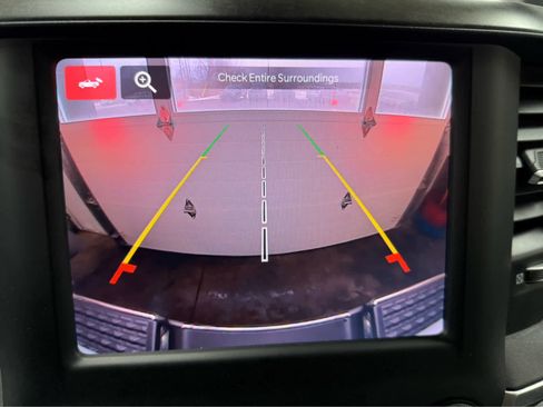 Used 2024 RAM 2500 Big Horn w/ Bed Utility Group image 31