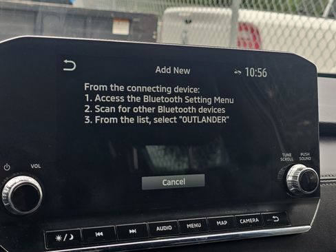 Used 2023 Mitsubishi Outlander SE Black Edition FWD image 16