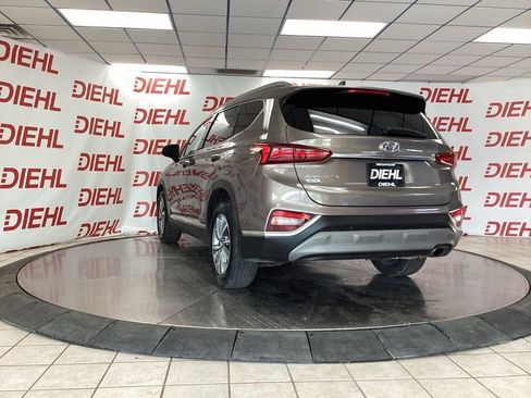 Used 2019 Hyundai Santa Fe Limited FWD image 5