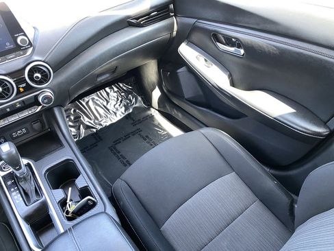Certified 2024 Nissan Sentra SV FWD image 18