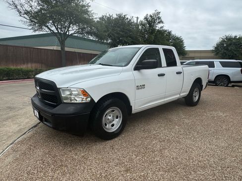 Used 2018 RAM 1500 Tradesman w/ Popular Equipment Group RWD image 12