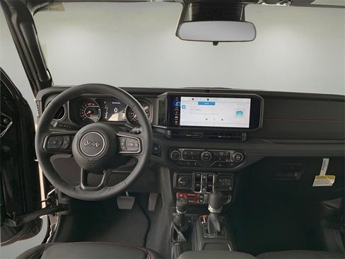 New 2025 Jeep Wrangler Unlimited Rubicon w/ Convenience Group AWD/4WD image 38