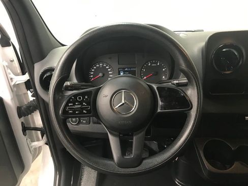 Used 2021 Mercedes-Benz Sprinter 144 Cargo image 13