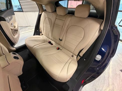 Used 2017 Mercedes-Benz GLC 300 4MATIC Coupe image 6