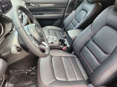 New 2025 MAZDA CX-5 Carbon Edition image 6