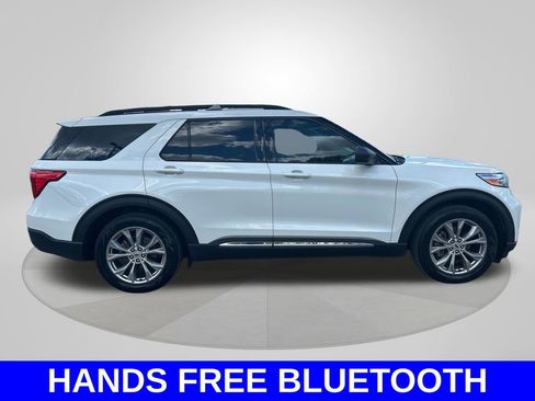 Used 2023 Ford Explorer XLT w/ Equipment Group 202A image 4