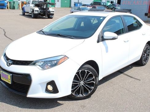 Used 2015 Toyota Corolla S FWD image 2