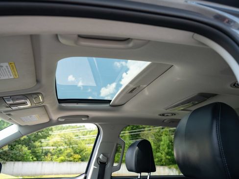 Used 2020 Kia Telluride S w/ S 8 Passenger Seating Package FWD image 16