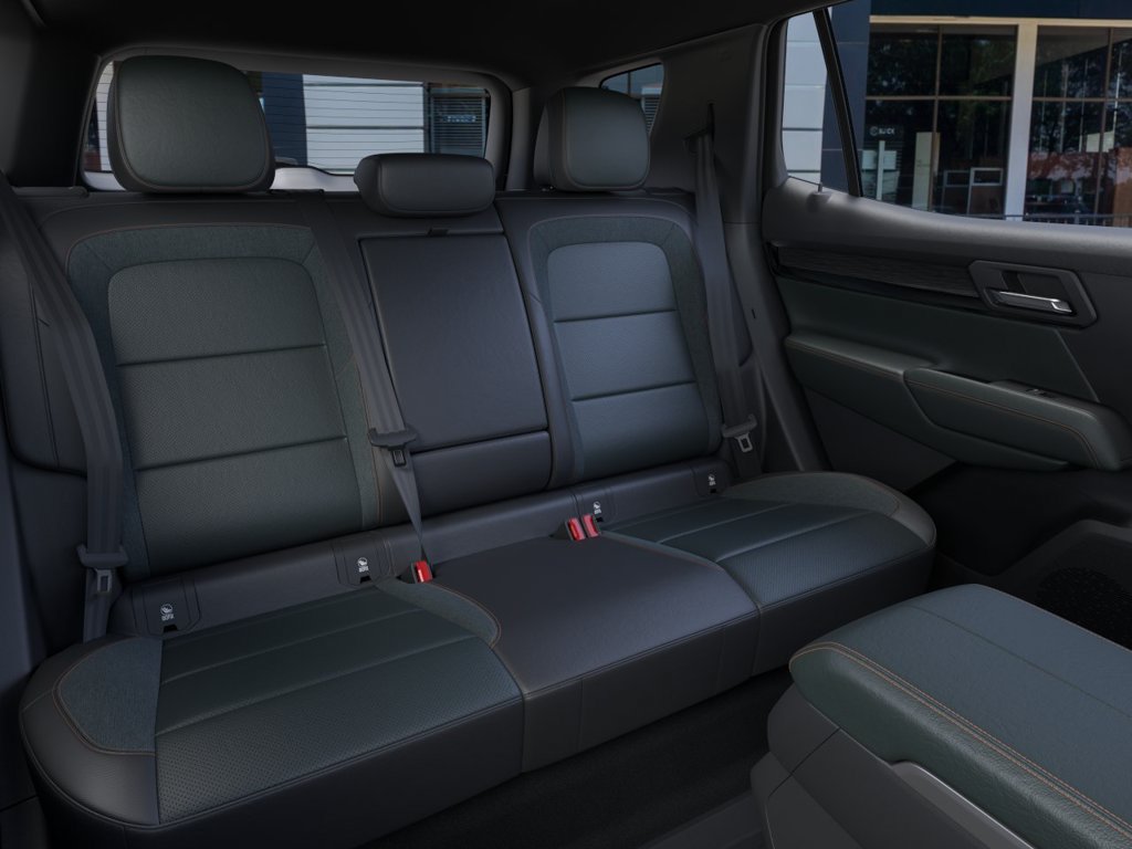 New 2027 GMC Terrain AT4 w/ Technology Package II AWD/4WD image 17