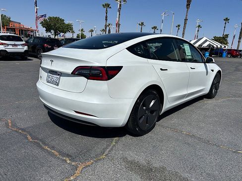 Used 2023 Tesla Model 3 Standard Range RWD image 9