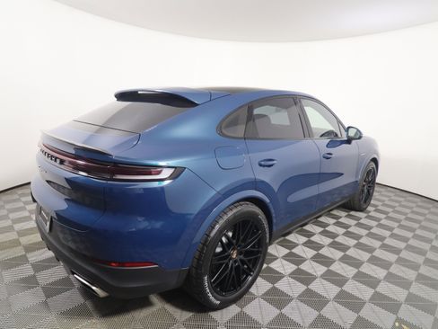Used 2026 Porsche Cayenne E-Hybrid Coupe AWD/4WD image 7