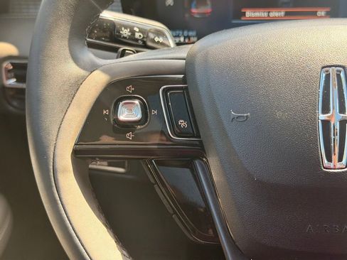 Used 2023 Lincoln Corsair FWD w/ Equipment Group 101A image 25