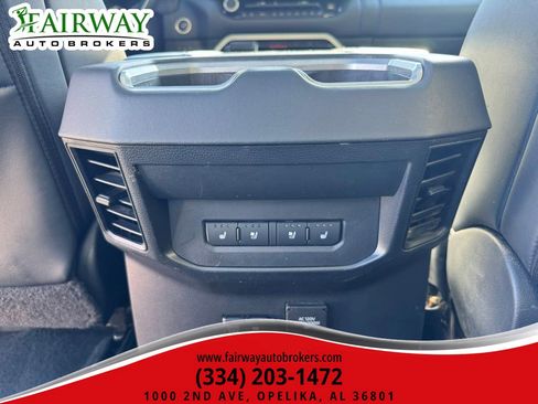 Used 2022 Toyota Tundra Platinum w/ Advanced Package image 27