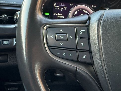 Used 2021 Lexus UX 250h image 27