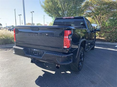 Used 2025 Chevrolet Silverado 2500 LT w/ Trail Boss Package image 8