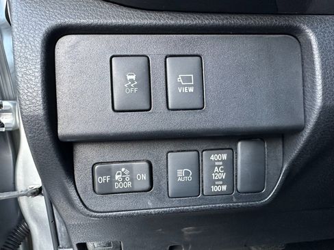 Used 2023 Toyota Tacoma TRD Sport Double Cab 5' Bed V6 image 29