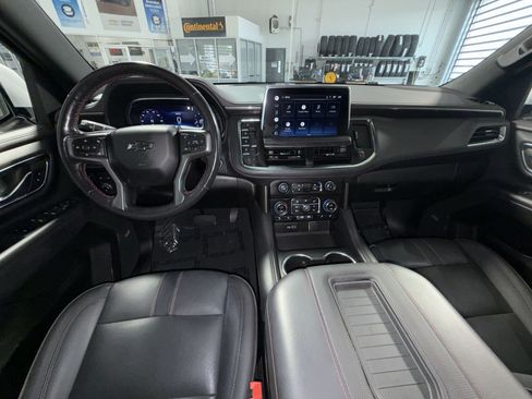 Used 2022 Chevrolet Tahoe RST w/ Luxury Package AWD/4WD image 32