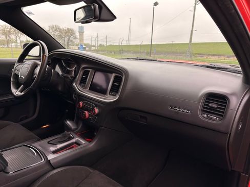 Used 2022 Dodge Charger GT w/ Plus Group AWD/4WD image 32