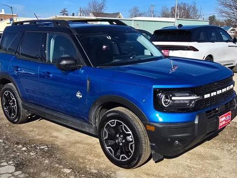 Certified 2025 Ford Bronco Sport Outer Banks w/ Outer Banks Tech Package+ image 1