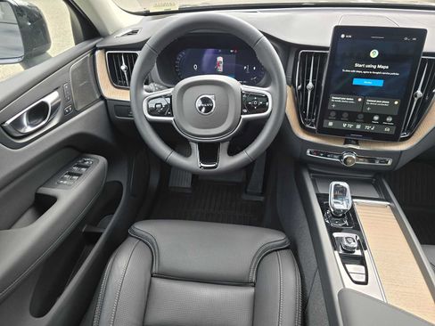 Used 2026 Volvo XC60 B5 Ultra w/ Protection Package Premier AWD/4WD image 17