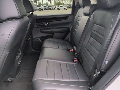 Used 2025 Honda CR-V EX-L image 14