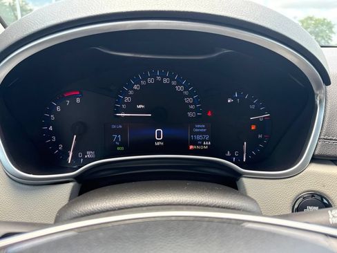 Used 2015 Cadillac SRX Luxury w/ Driver Awareness Package FWD image 14