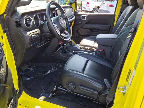 Used 2022 Jeep Wrangler Unlimited Rubicon 4xe w/ Safety Group image 25