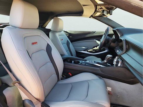 Used 2016 Chevrolet Camaro SS image 14