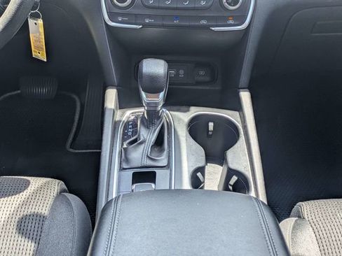 Used 2019 Hyundai Santa Fe SE AWD/4WD image 19