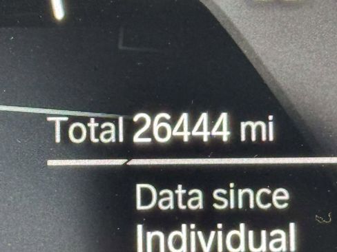 Used 2023 BMW M550i xDrive w/ Dynamic Handling Package image 2