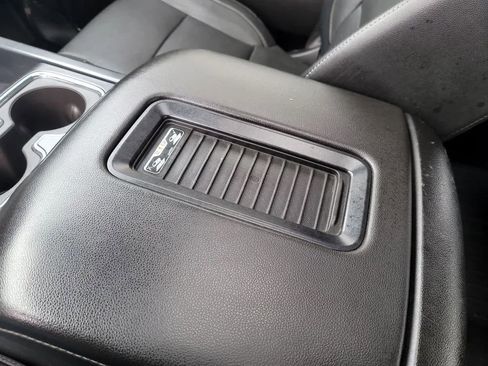 Used 2018 Chevrolet Silverado 2500 LTZ w/ Duramax Plus Package image 18