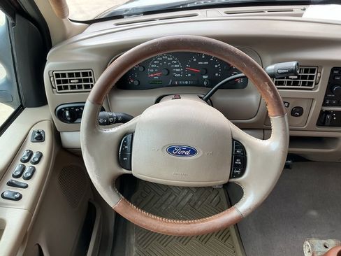 Used 2003 Ford F250 King Ranch AWD/4WD image 11