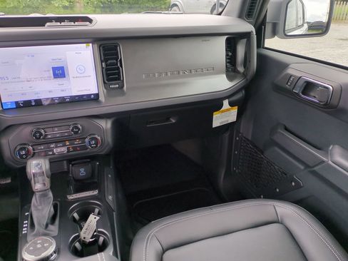 New 2025 Ford Bronco Big Bend image 18