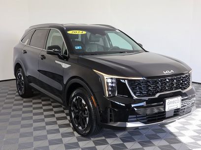 Used 2024 Kia Sorento S