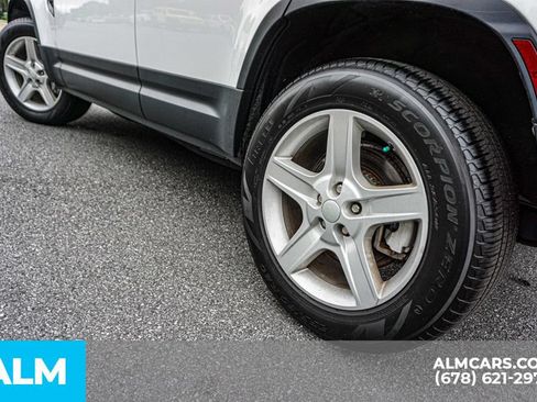 Used 2022 Land Rover Defender 110 SE AWD/4WD image 15