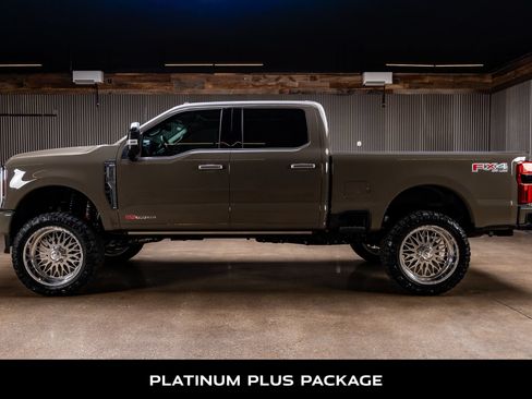 Used 2026 Ford F350 Platinum w/ Platinum Plus Package AWD/4WD image 6
