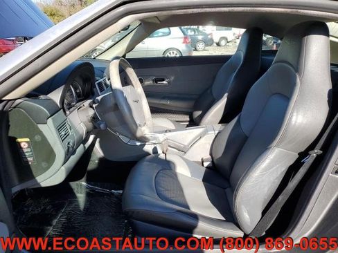 Used 2005 Chrysler Crossfire Limited image 8