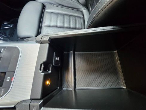 Used 2023 BMW i4 eDrive40 w/ M Sport Package image 66