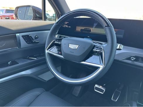 New 2026 Cadillac Vistiq Luxury image 5