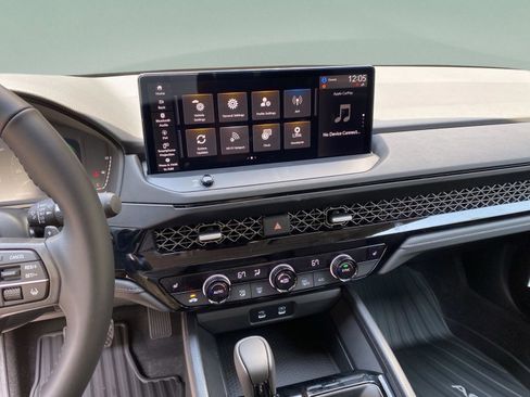 Used 2023 Honda Accord EX-L image 9