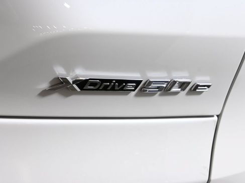 Used 2026 BMW X5 xDrive50e AWD/4WD image 38