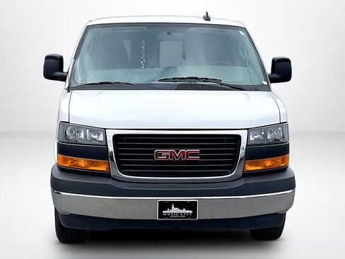 Used 2024 GMC Savana 2500 w/ Driver Convenience Package image 2