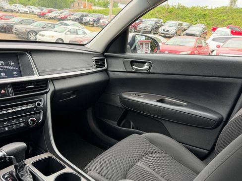 Used 2019 Kia Optima LX image 26