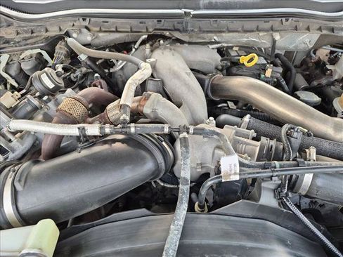 Used 2020 Ford F450 Lariat w/ Lariat Ultimate Package AWD/4WD image 23