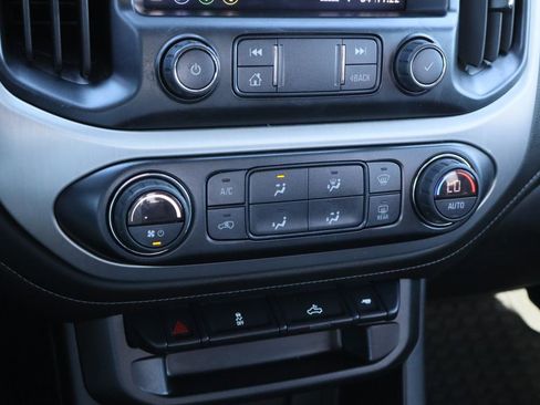 Used 2022 GMC Canyon Elevation w/ Trailering Package image 16