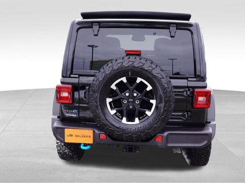Certified 2025 Jeep Wrangler Unlimited Rubicon 4xe w/ Safety Group image 7